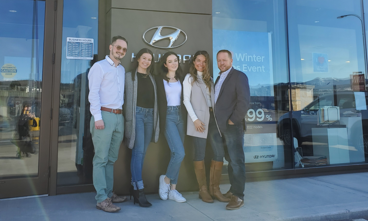 (L to R) Dalton Bullock (son and GM), Kelsey Bullock, Raeanna Bullock (daughter and director of social media and community outreach), Dorthea Bullock (wife), and Bob Bullock.