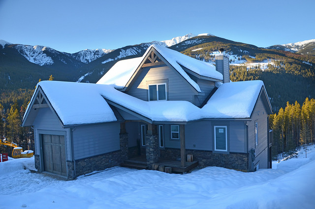 A snow covered completed home on Trapper's Ridge.