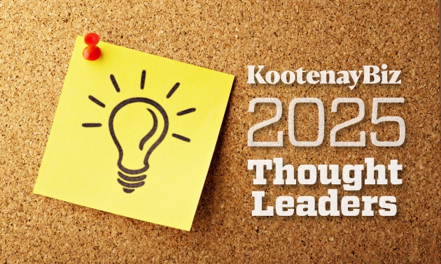 Icon with a lightbulb and the 2025 Thought Leaders heading in white letters