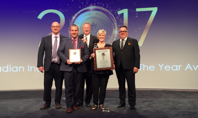 (L to R) Eric Lapointe (co-manager of AG Valley Foods), Greg Lapointe (co-manager of AG Valley Foods), Ian Dickson (Associated Grocers wholesaler), Sydney-Anne Porter (owner/operator of AG Valley Foods) and Larry Chmielewski (Associated Grocers wholesaler). 