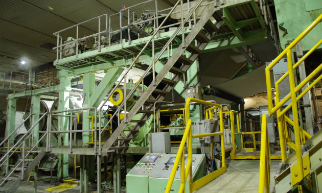 The wet pulp sheet travels through three press sections on the pulp machine to remove water prior to the pulp sheet entering the dryer. The sheet still contains approximately 53 to 55 per cent water by weight.