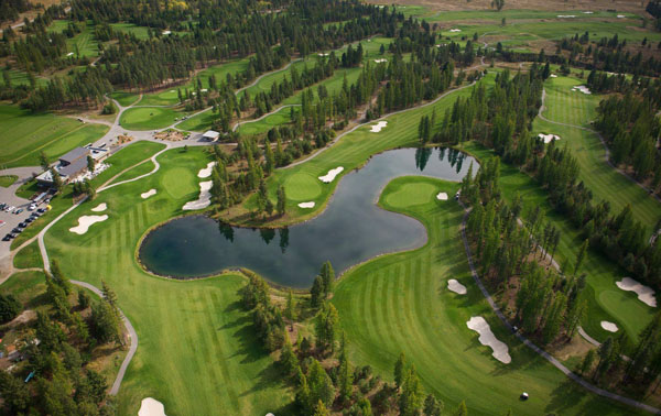 Aerial view of the Bootleg Gap Golf Course in Kimberley. 