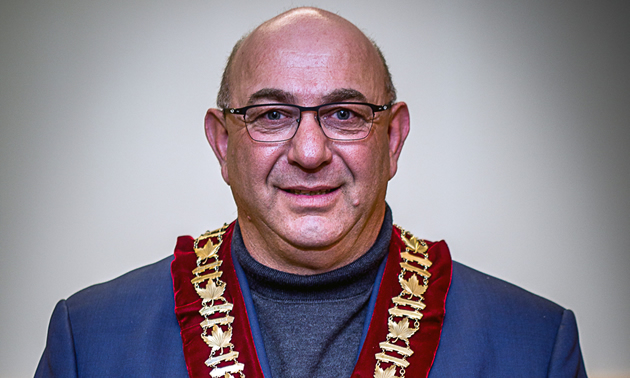 Bruno Tassone, mayor of Castlegar, wears the official chain of office