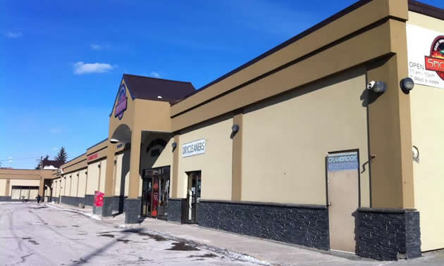 Exterior image of Baker Street Mall