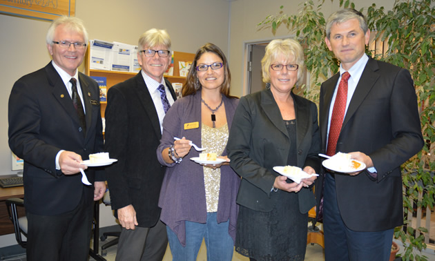 (L-R) Wayne Stetski, Ron Hinshaw, Melanie Sam, Debbie Schroeter and Andrew Wilkinson. Marie Milner photo