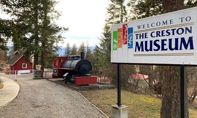 Outside view of the Creston Museum showing welcome sign. 