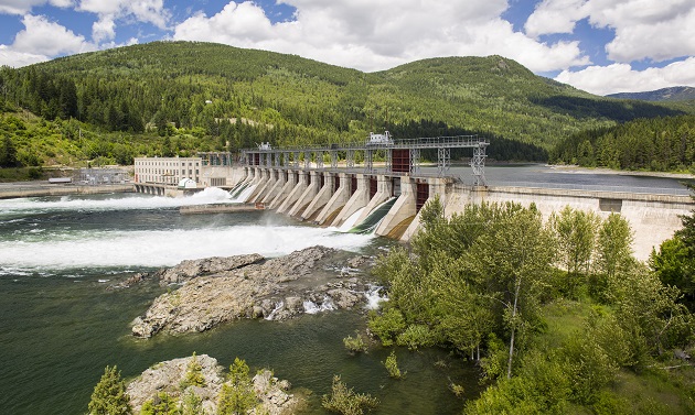 The Corra Linn Dam is located on the Kootenay River downstream of Nelson. 
