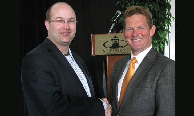 Mark Jackson (left), CP superintendent Kootenay division with David Hull of the Cranbrook Chamber of Commerce.