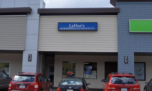 Exterior of LaHue's Bookkeeping. 