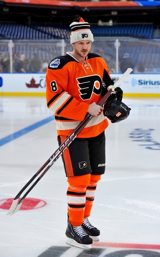 Matt Walker in a Flyers jersey