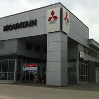 Mitsubishi building in Cranbrook bc