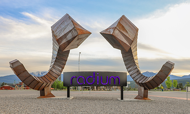 The Bighorns metal sculpture in Radium Hot Springs. 
