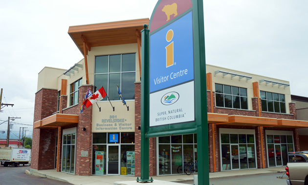 Revelstoke has an attractive new Business and Visitor Information Centre located right downtown.