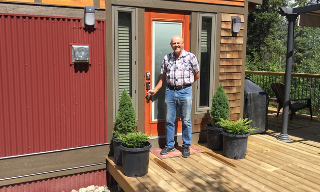 Building contractor Chuck Newhouse of Invermere, B.C., has built an elegant tiny house that has become a popular vacation rental.