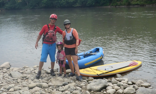 Chris and Andrea of Endless Adventures pose with their daughter Raddison, showing how to be safe while on the water.  Always wear a life jacket!