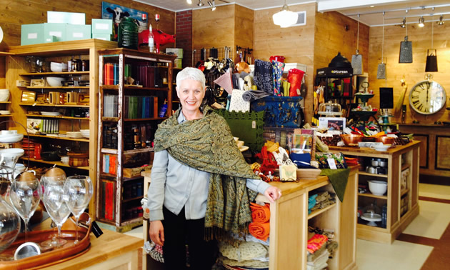 Robin Dixon is standing in the middle of her store, The Grater Good in Kimberley’s Platzl, surrounded by a rainbow of colourful kitchen items—from dishware and linens to kitchen appliances, gadgets, and pots and pans.