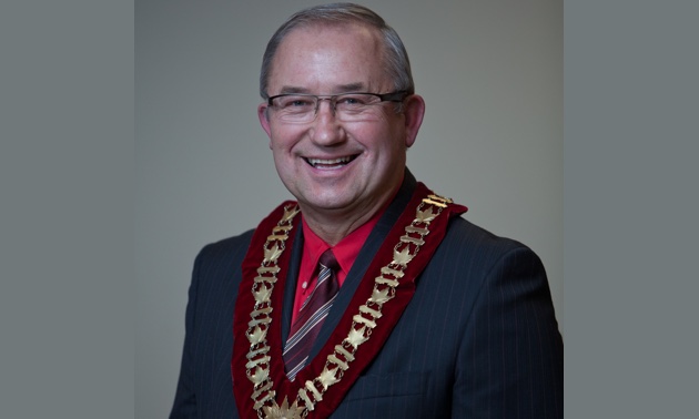 Mayor of Castlegar, Lawrence Chernoff