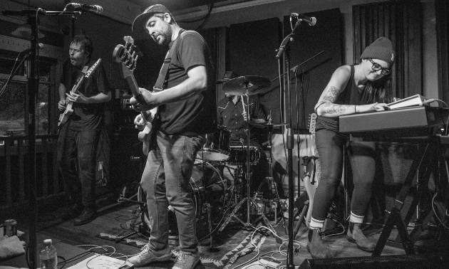 Hailing from the punk strongholds of Toronto, PKEW PKEW PKEW packed their high-octane skate-punk sound
into The Flying Steamshovel.