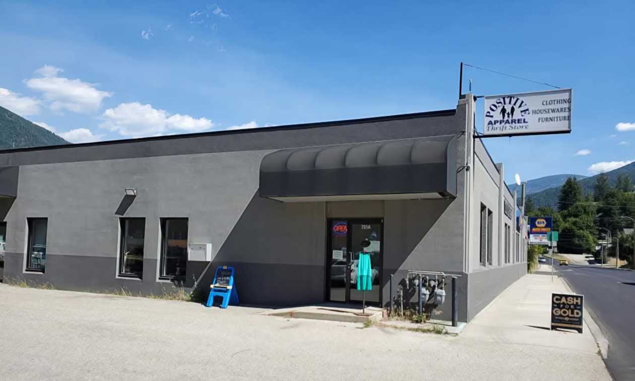 Exterior of Positive Apparel Thrift Store in Nelson BC