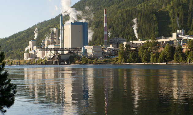 The Zellstoff Celgar pulp mill in Castlegar, B.C.