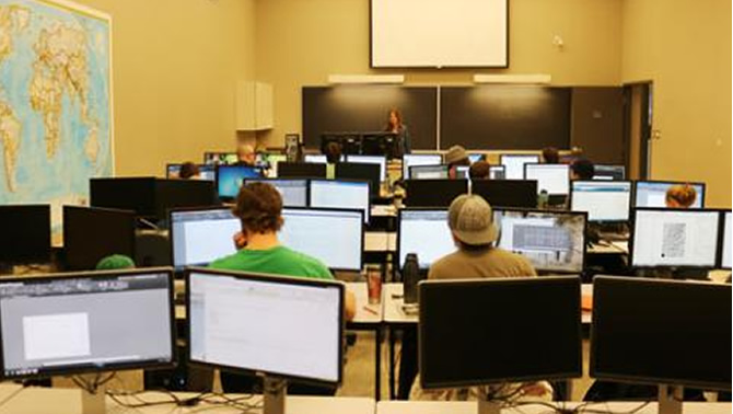 The new Applied Research and Innovation Centre in Castlegar provides Selkirk College students a learning environment equipped with the latest technology.