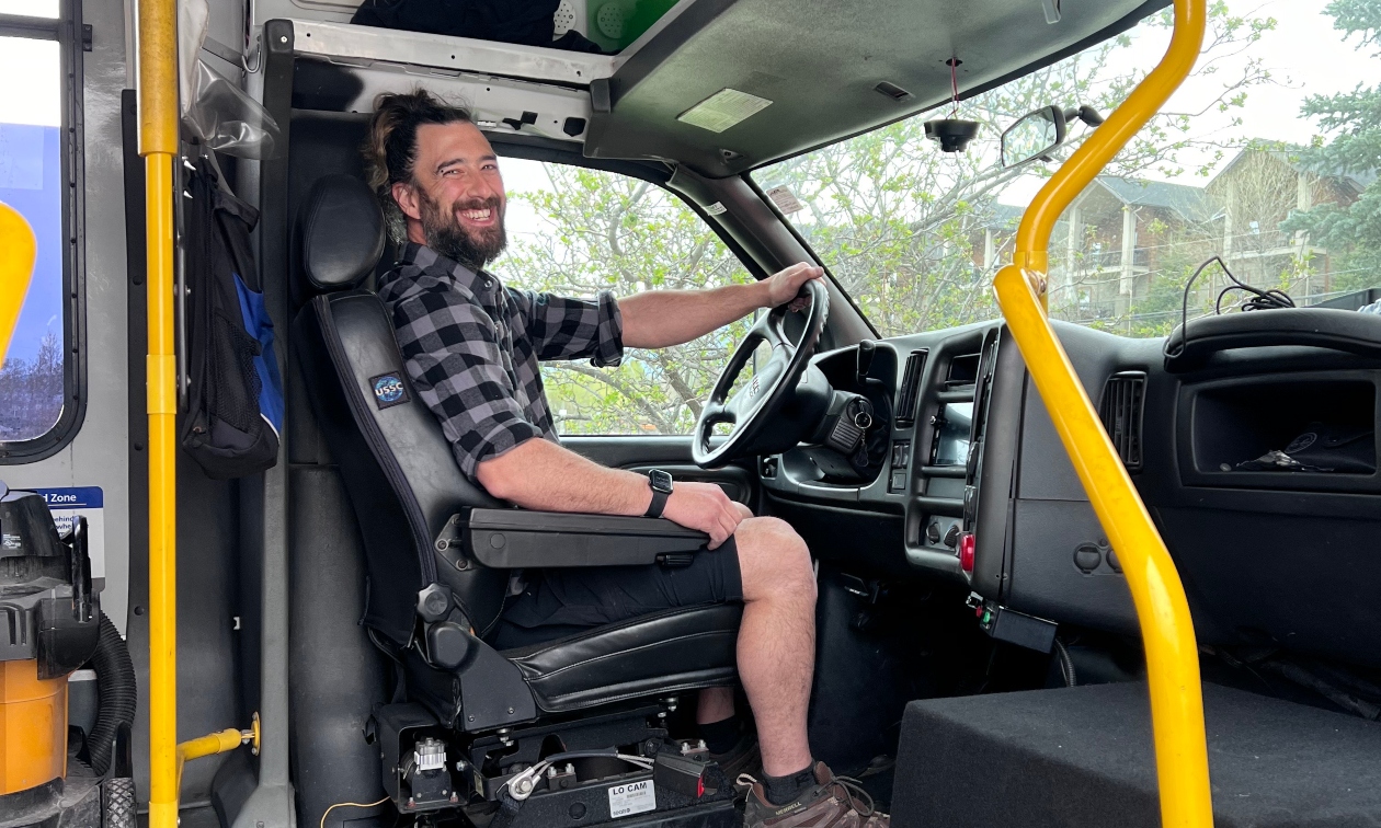 Man behind the wheel of the Valley Vibes shuttle