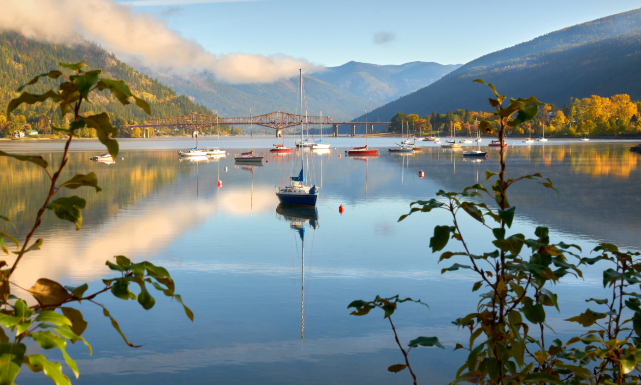 boats on Kootenay Lake with the Nelson bridge