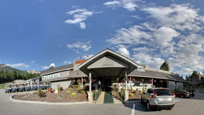 Front entrance of the Radium Hot Springs Golf Club. 